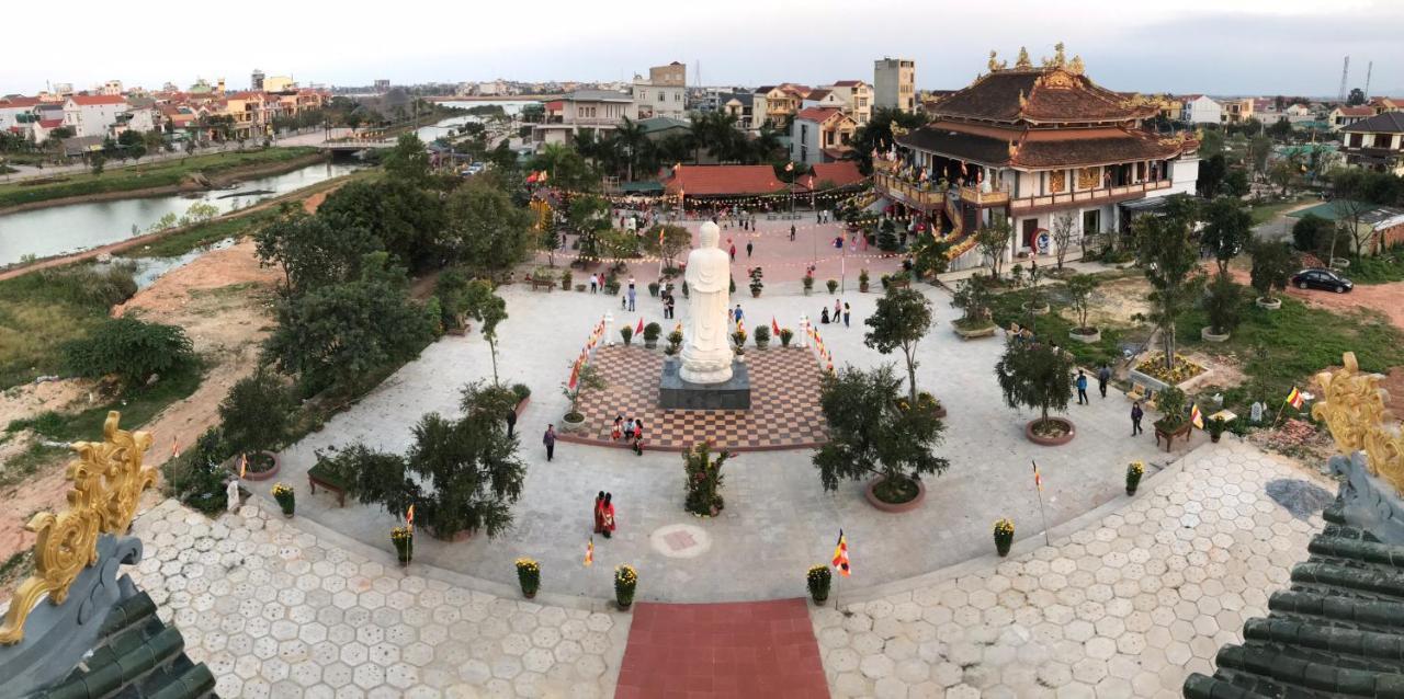 Magic Dieu Linh Hotel Донг Хой Екстериор снимка